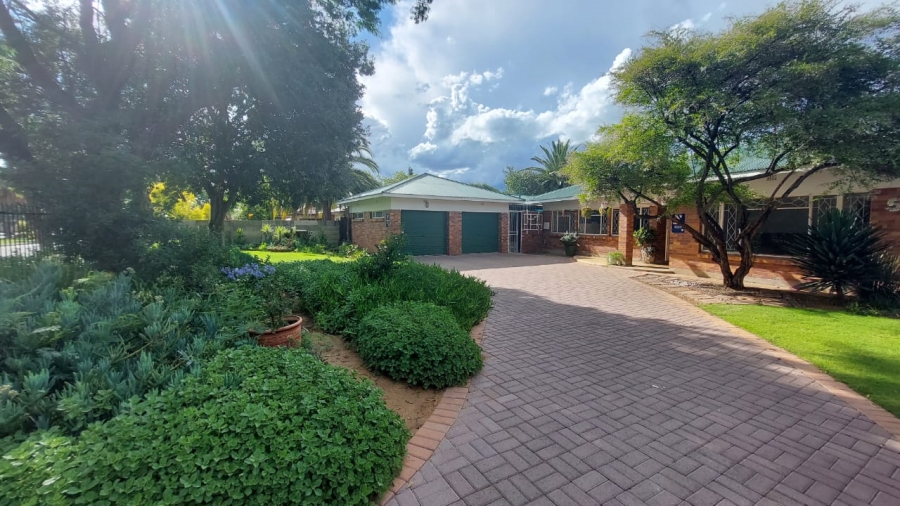 To Let 3 Bedroom Property for Rent in St Helena Free State